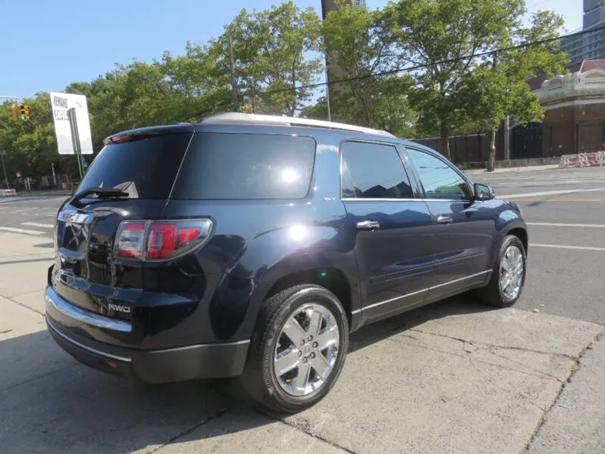 2017 Gmc Acadia Limited SLT photo 1