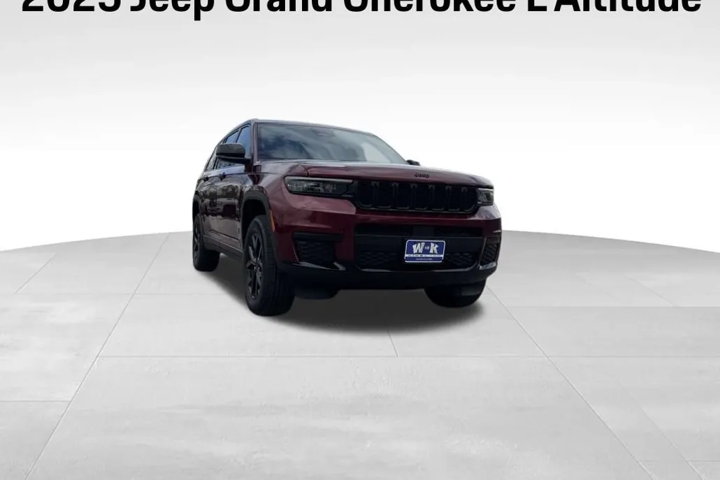 2025 Jeep Grand Cherokee Altitude photo 1