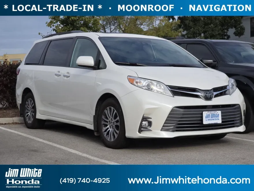 2020 Toyota Sienna photo 1