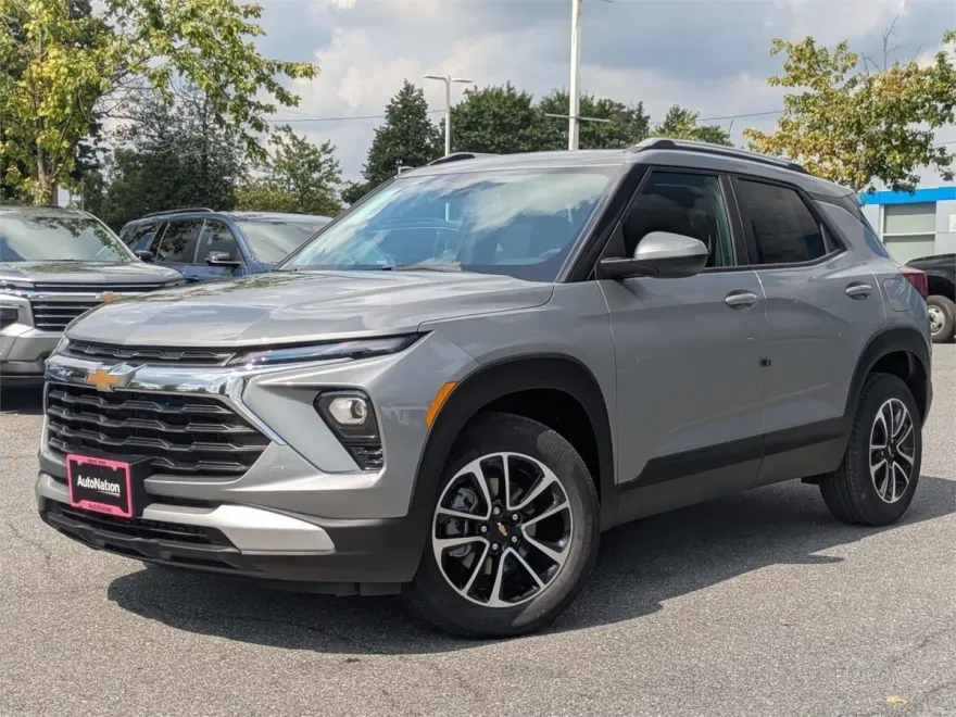 2026 Chevrolet Trailblazer LT photo 1
