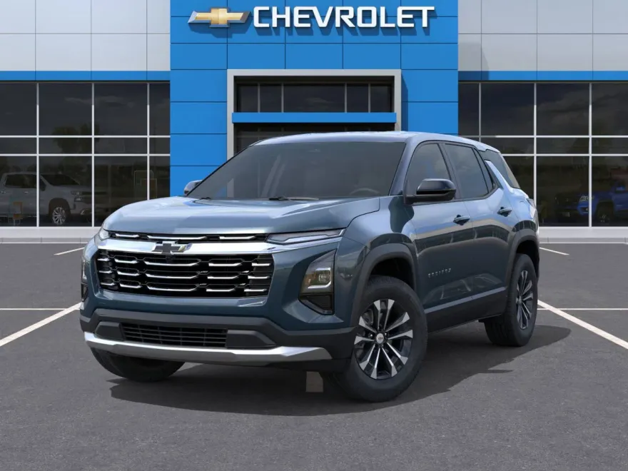 2026 Chevrolet Equinox LT photo 1