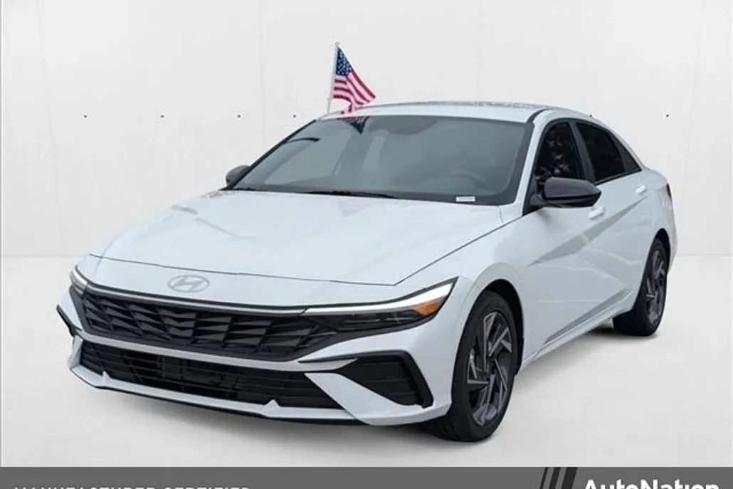 2025 Hyundai Elantra Hybrid SEL Sport photo 1