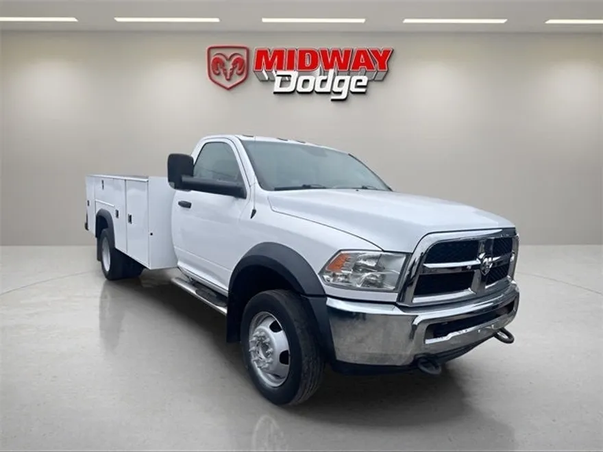 2017 Ram 4500 Tradesman SLT photo 1