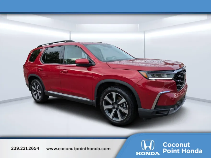 2024 Honda Pilot Touring photo 1