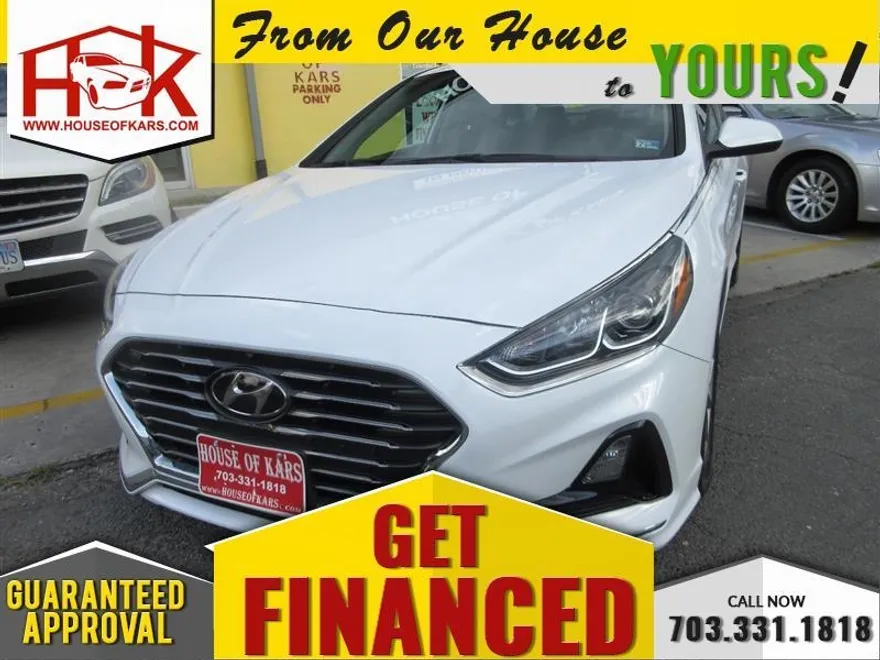 2019 Hyundai Sonata SE photo 1