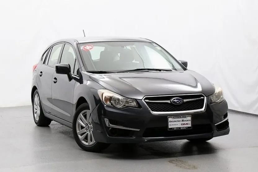 2016 Subaru Impreza 2.0i Premium photo 1