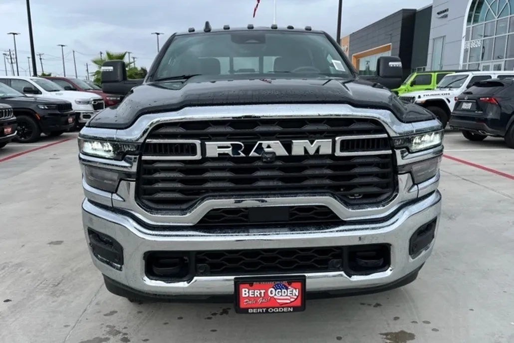 2026 Ram 3500 Tradesman photo 1