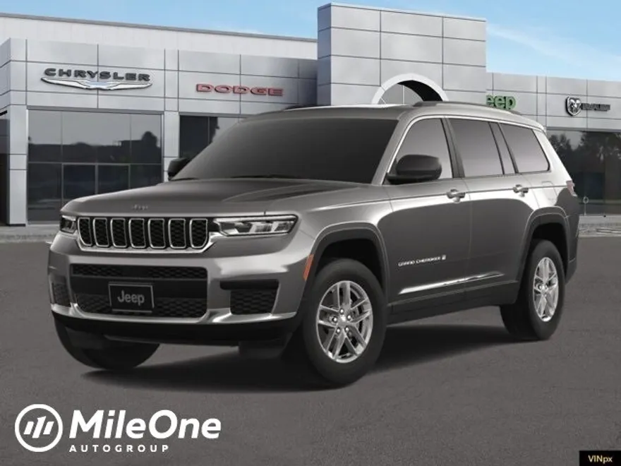 2025 Jeep Grand Cherokee Laredo photo 1