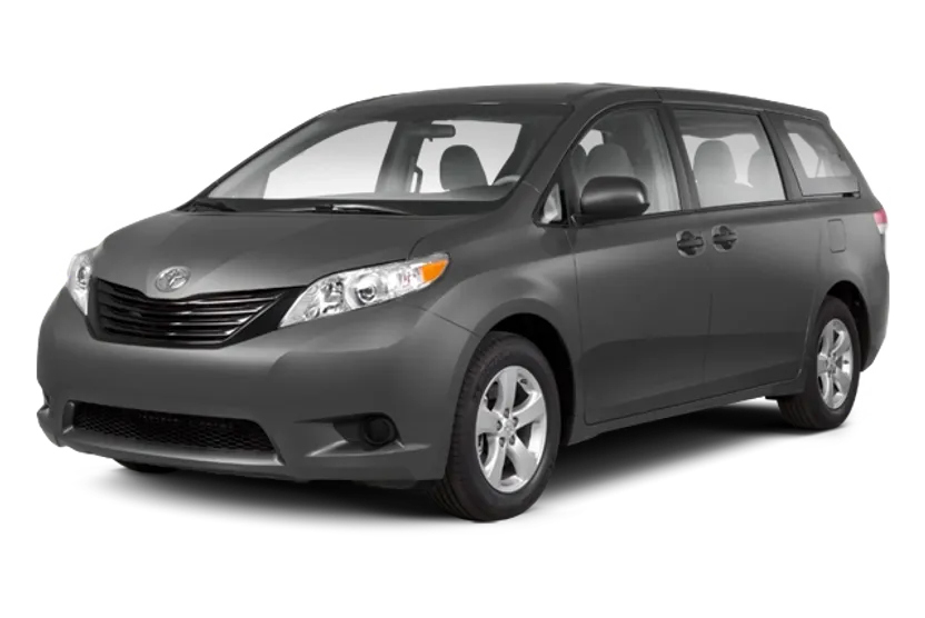 2013 Toyota Sienna L photo 1