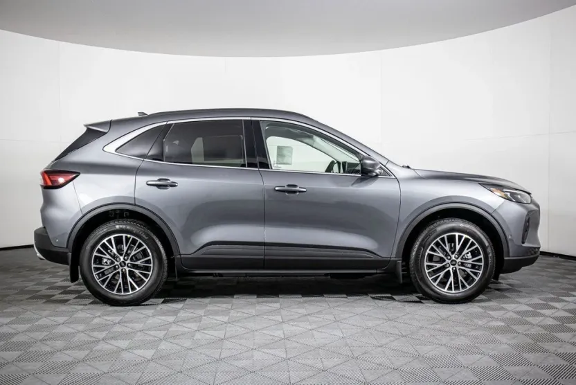 2024 Ford Escape Plug-In Hybrid Base photo 1