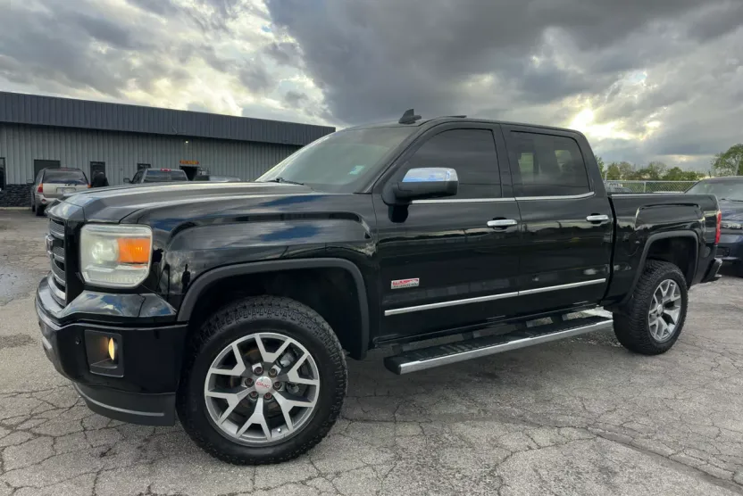 2015 Gmc Sierra 1500 SLT photo 1