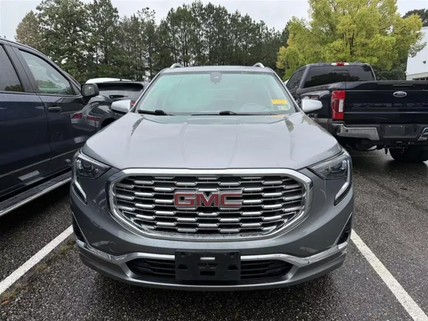2020 Gmc Terrain Denali photo 1