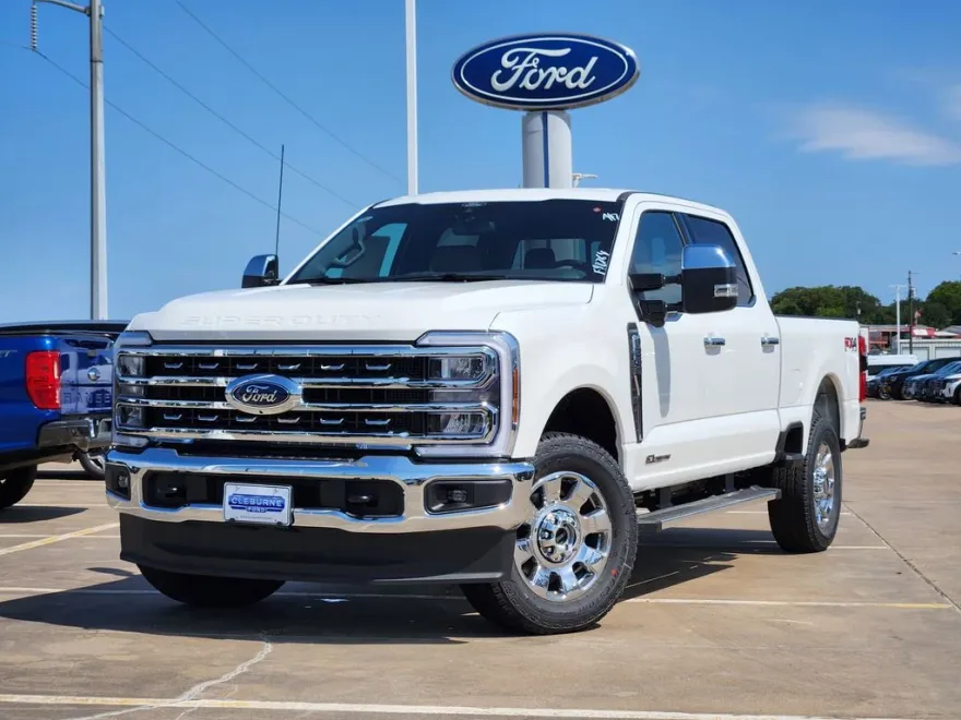 2025 Ford F-250 Lariat photo 1