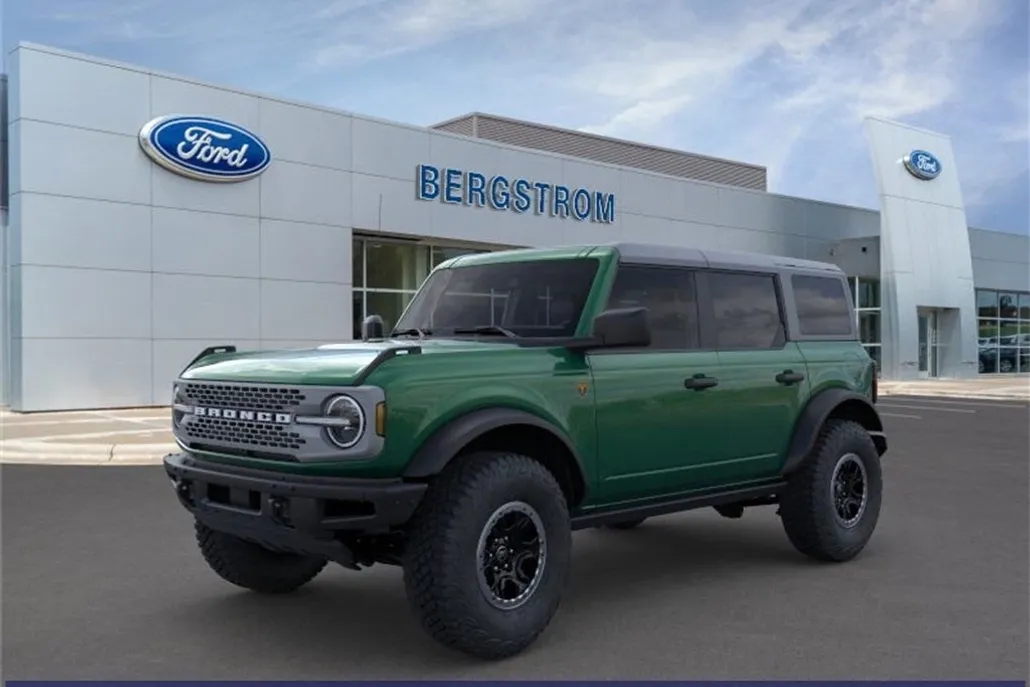 2024 Ford Bronco Badlands photo 1