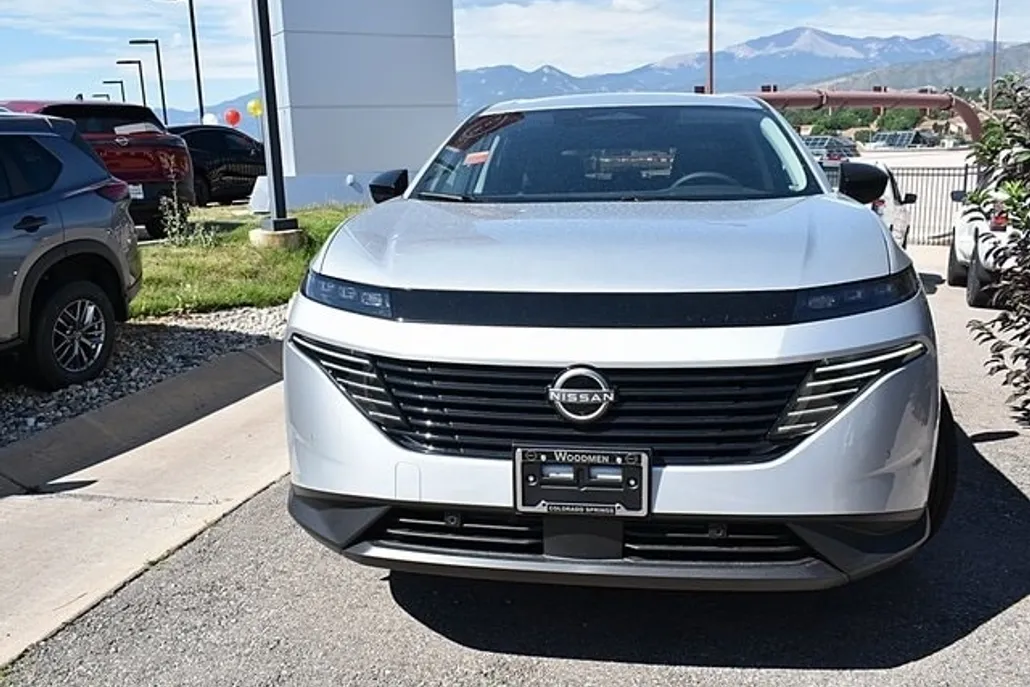 2025 Nissan Murano SV photo 1