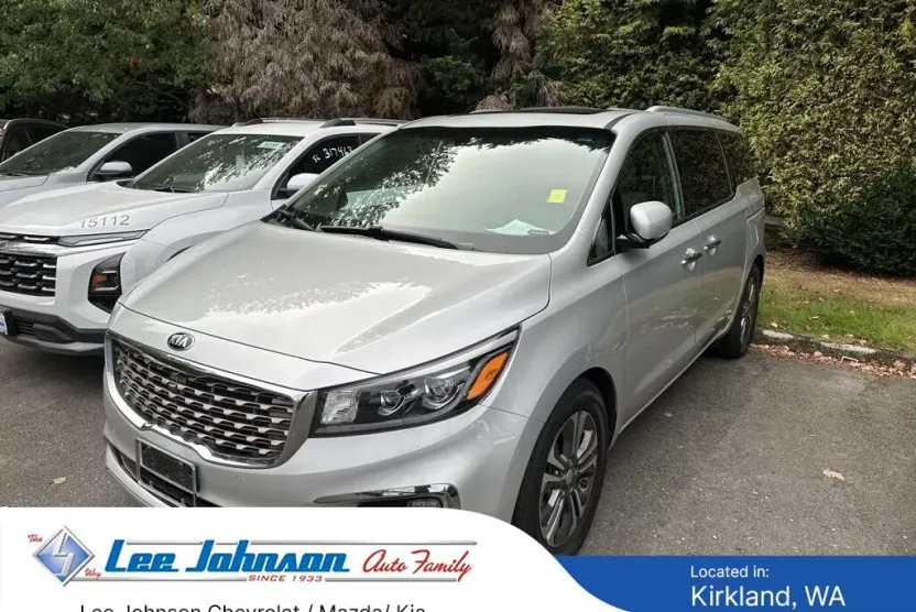 2019 Kia Sedona SX photo 1