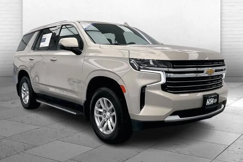 2023 Chevrolet Tahoe LT photo 1