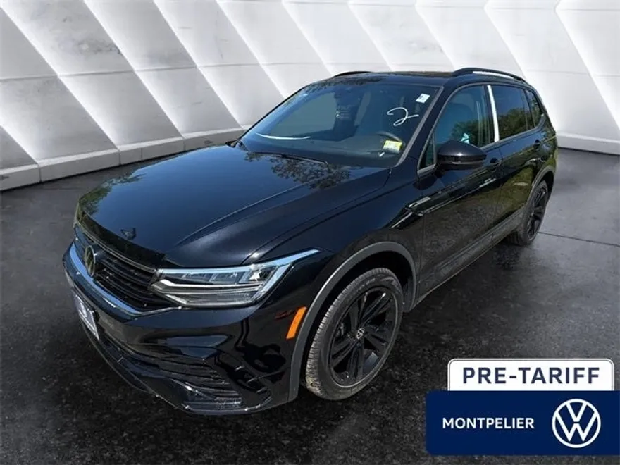 2024 Volkswagen Tiguan SE R-Line Black photo 1