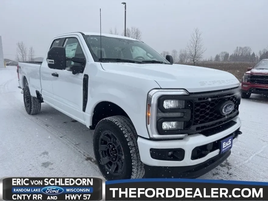2025 Ford F-250 photo 1