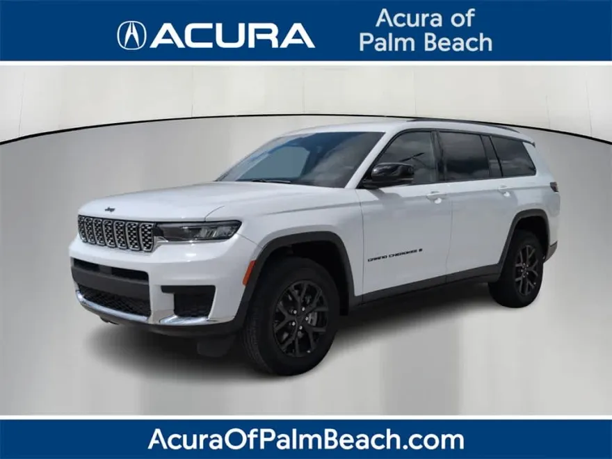 2024 Jeep Grand Cherokee Laredo photo 1
