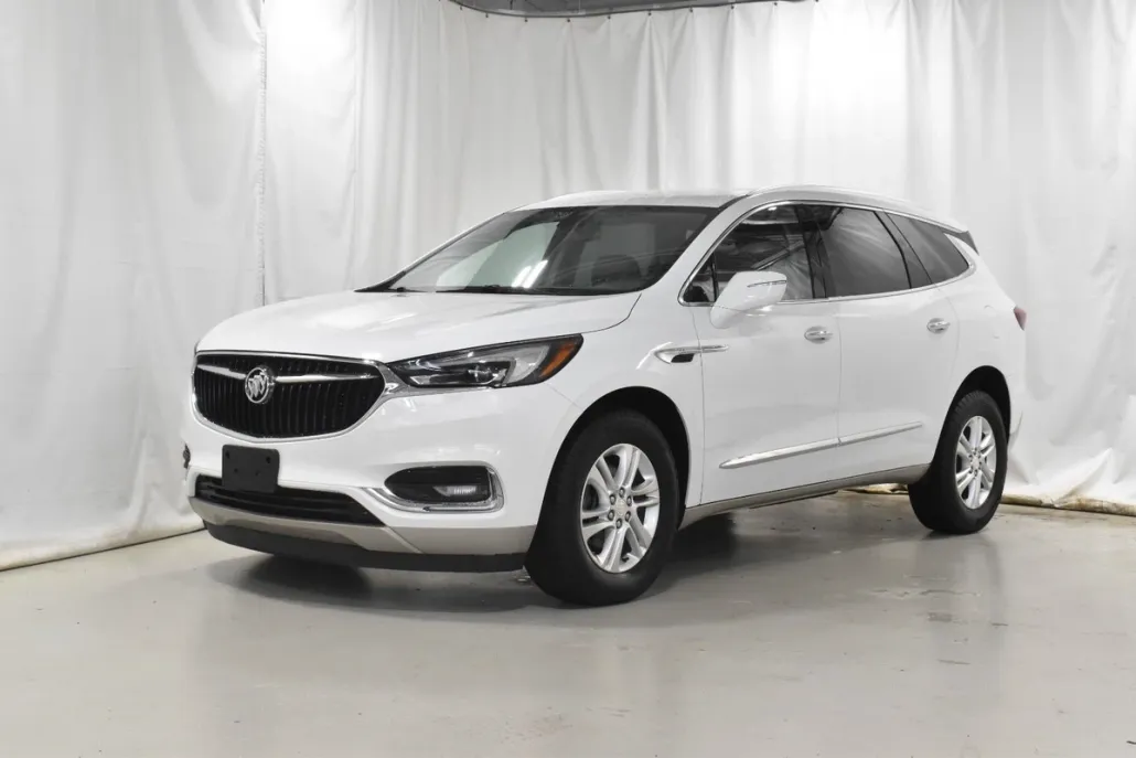 2020 Buick Enclave Essence photo 1