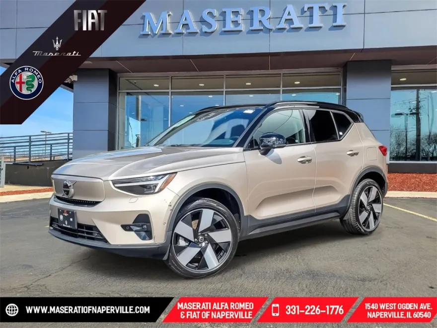 2023 Volvo XC40 Recharge Ultimate AWD photo 1