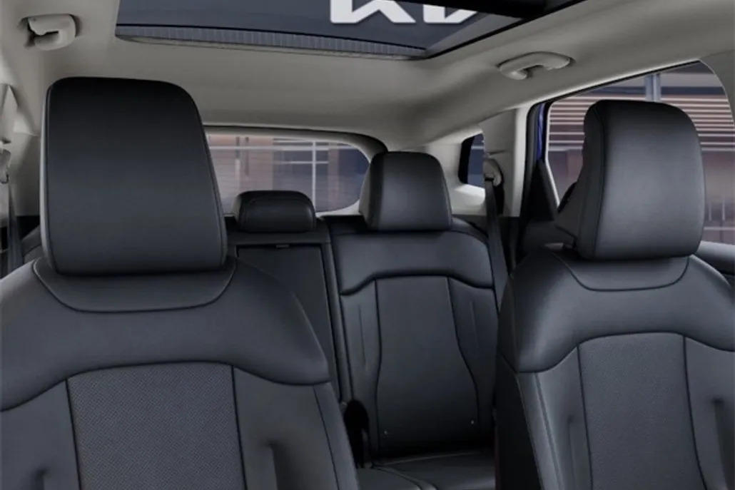 2026 Kia Sportage EX photo 1