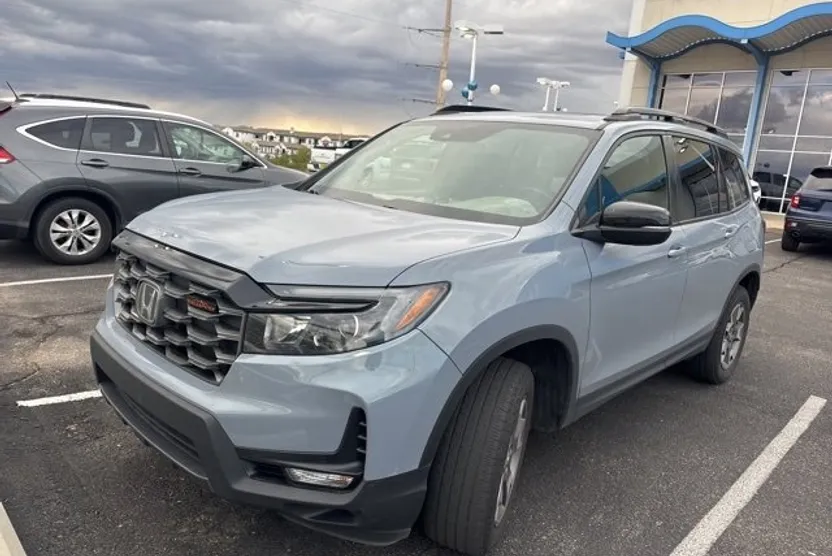 2022 Honda Passport TrailSport photo 1