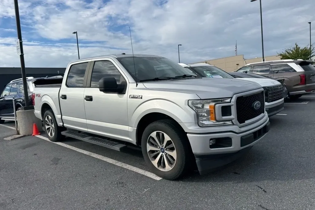 2019 Ford F-150 XL photo 1