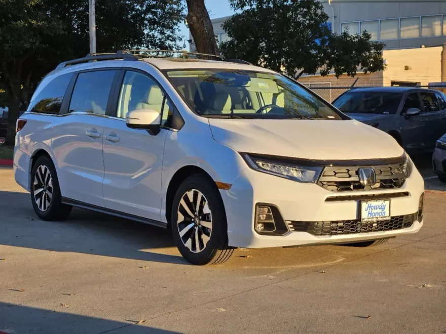 2025 Honda Odyssey EX-L photo 3
