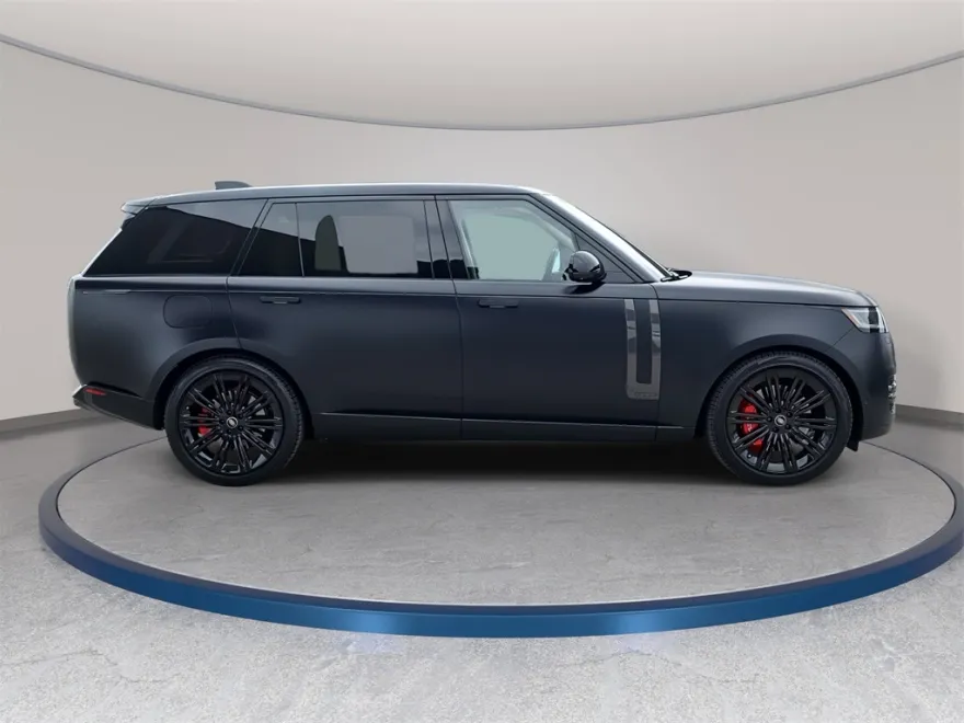 2023 Land Rover Range Rover Autobiography photo 1