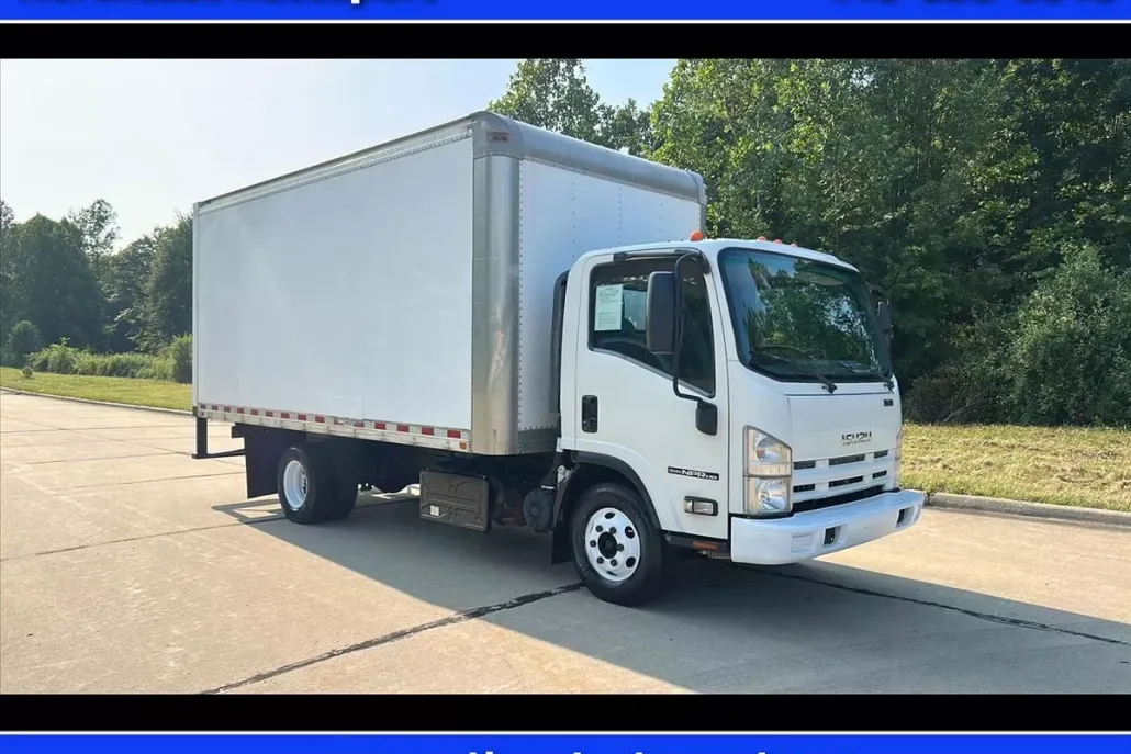 2013 Isuzu NPR photo 1