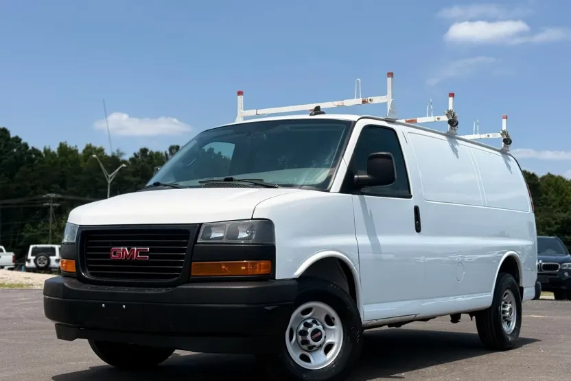 2020 Gmc Savana 2500 Cargo photo 1