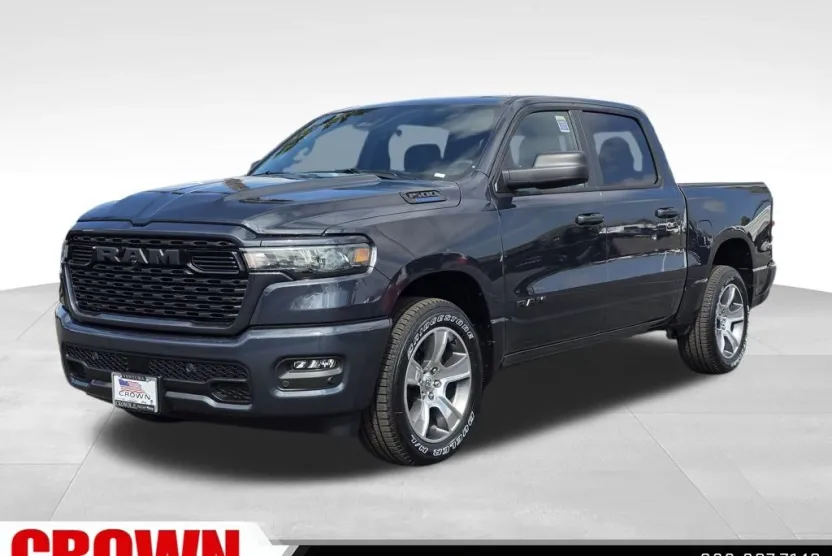 2025 Ram 1500 Tradesman photo 1