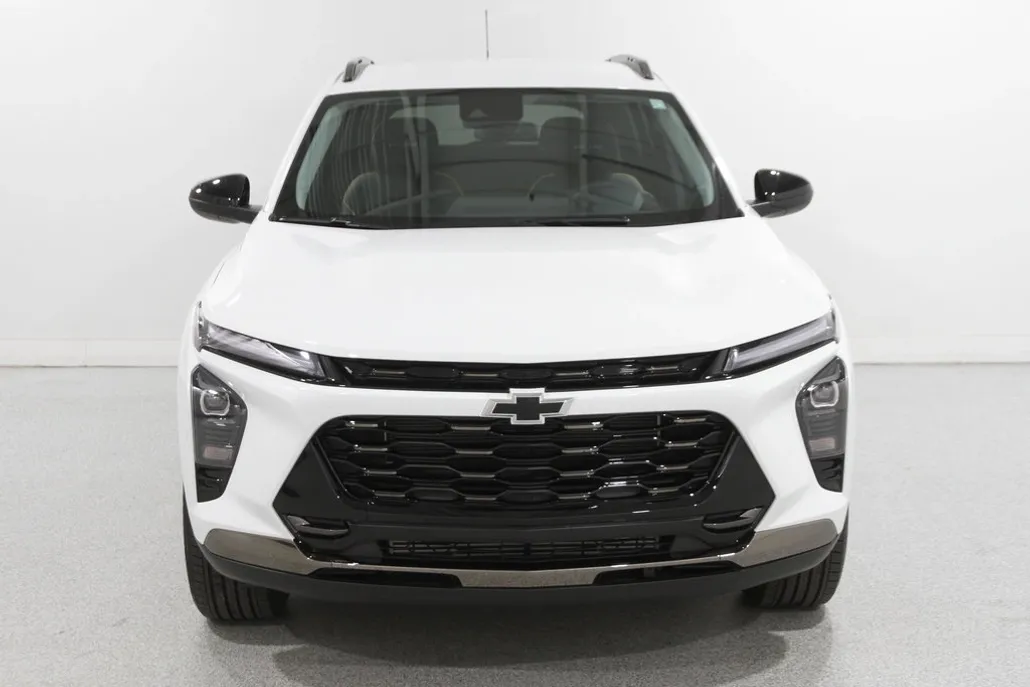 2024 Chevrolet Trax ACTIV photo 1