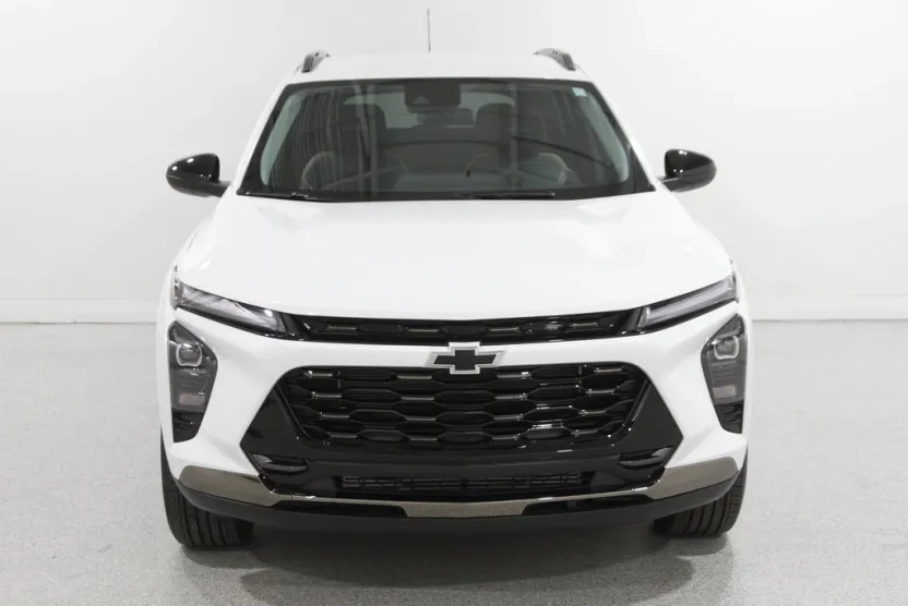 2024 Chevrolet Trax ACTIV photo 1