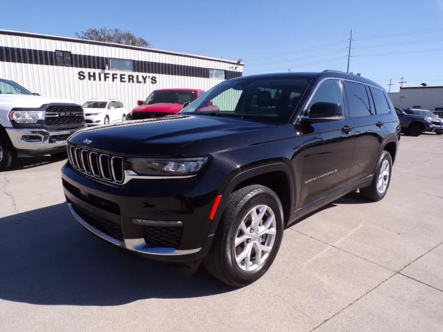 2022 Jeep Grand Cherokee Limited photo 1