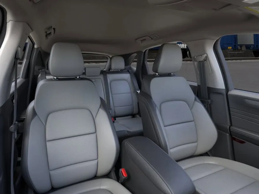 2025 Ford Escape photo 1