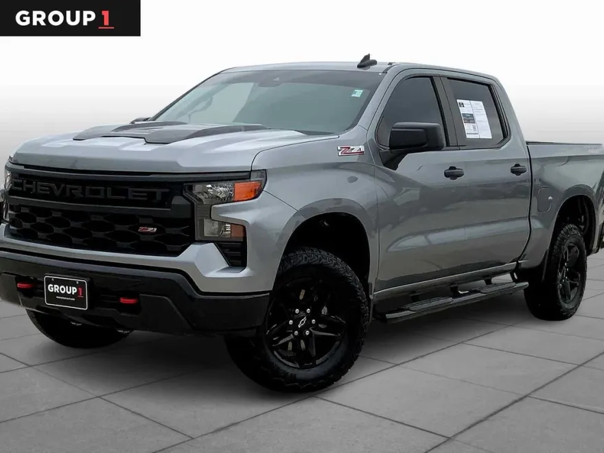 2023 Chevrolet Silverado 1500 Custom Trail Boss photo 1
