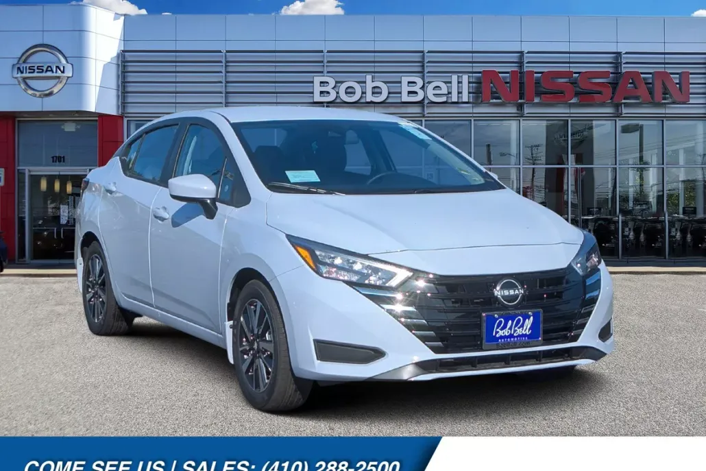 2025 Nissan Versa 1.6 SV photo 1