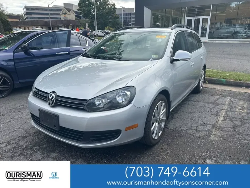 2012 Volkswagen Jetta SportWagen 2.0 TDI photo 1