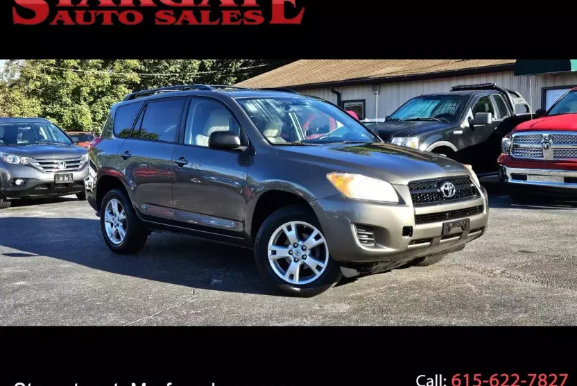 2011 Toyota RAV4 photo 1