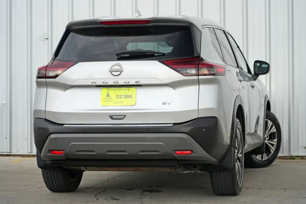 2023 Nissan Rogue SV photo 1