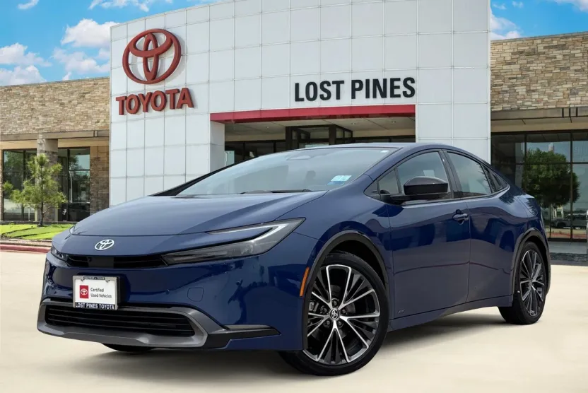 2024 Toyota Prius Limited photo 1