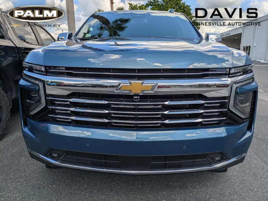 2025 Chevrolet Tahoe Premier photo 1