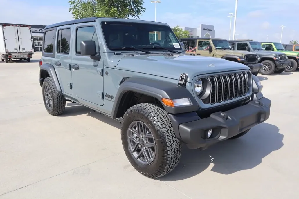 2025 Jeep Wrangler Sport S photo 1