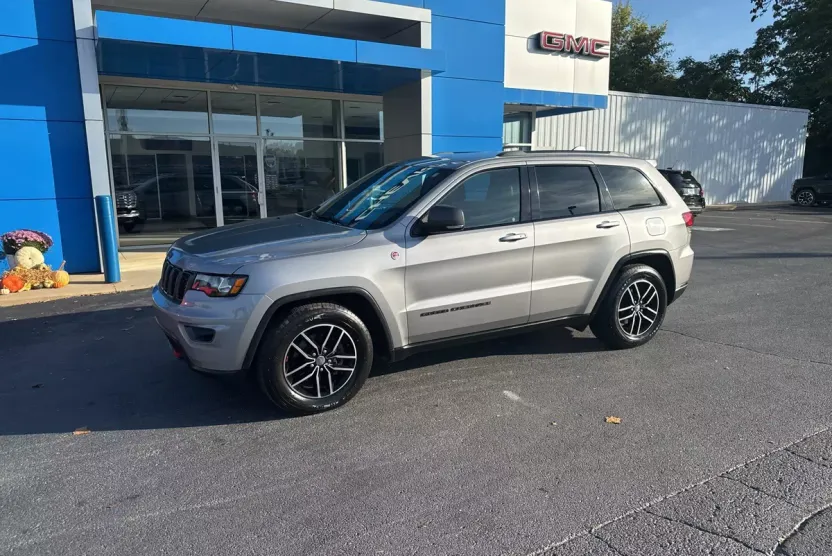 2018 Jeep Grand Cherokee Trailhawk photo 1