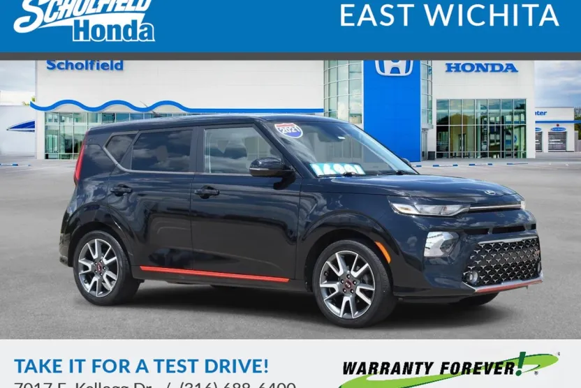 2021 Kia Soul GT-Line photo 1