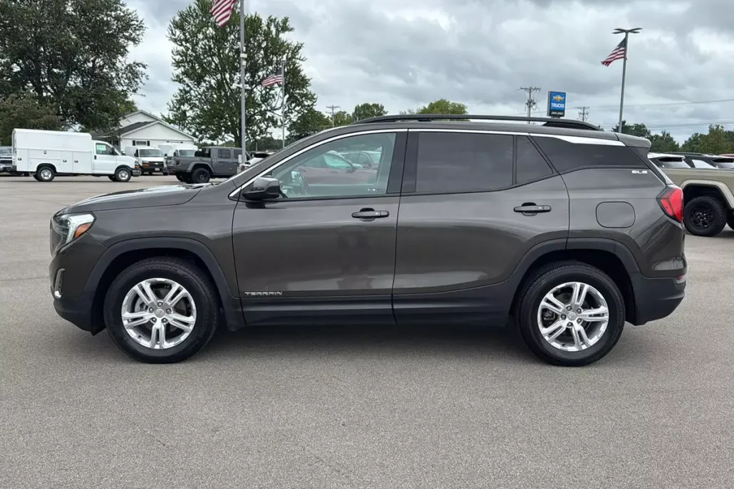 2020 Gmc Terrain SLE photo 1