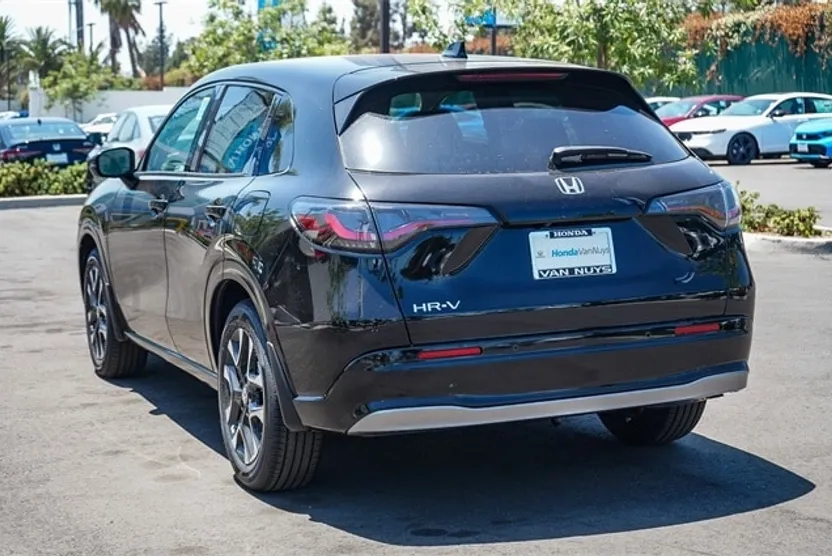 2026 Honda HR-V EX-L photo 1